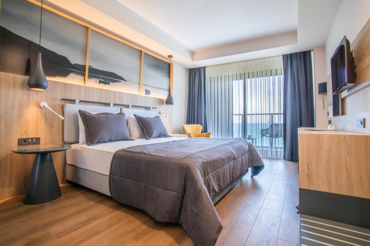 Maia Luxury & Готель Гюзельчалми